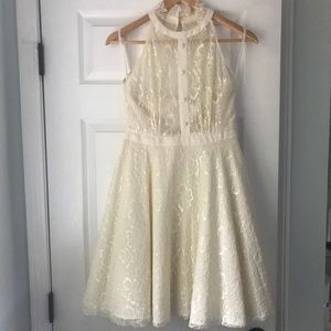 Beautiful Modcloth Halter Lace Dress Size Small